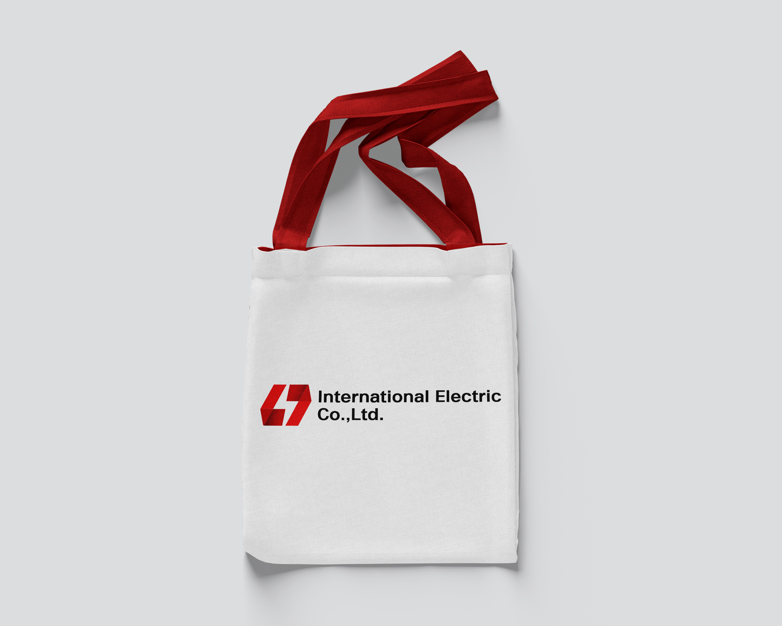 변압기, 태양광 발전-국제전기